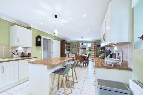 4 bedroom detached house for sale, Priory Meadows, Darsham
