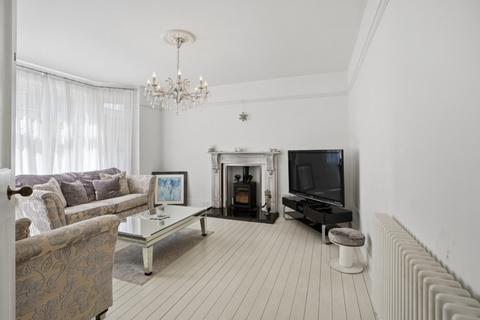 4 bedroom detached house for sale, Fredericks Road, Beccles,