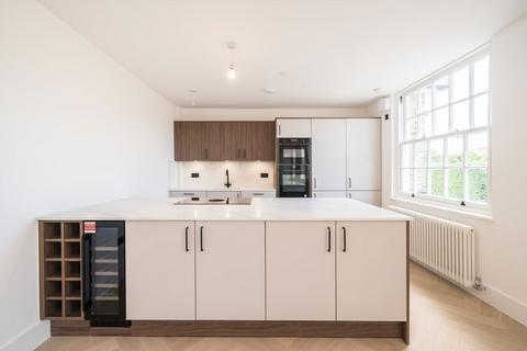 undefined, Thornton Road, Wimbledon SW19