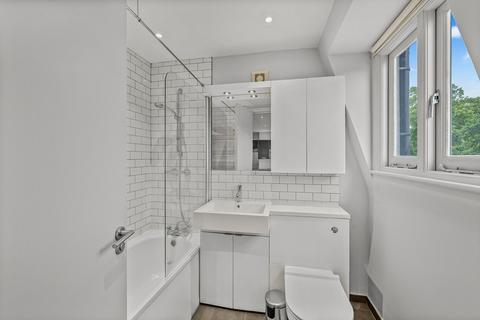 4 bedroom house to rent, Sutherland Grove, London