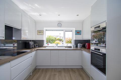 3 bedroom detached house for sale, Millbrook Close, Dinas Powys