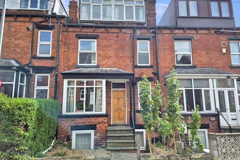4 bedroom terraced house for sale, Beechwood Mount, Leeds
