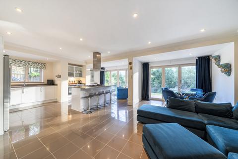 6 bedroom detached house for sale, Highland Road, Purley