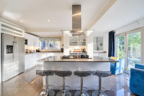 6 bedroom detached house for sale, Highland Road, Purley