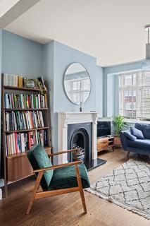 3 bedroom terraced house for sale, Fairford Gardens, Worcester Park, KT4