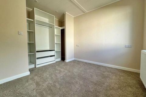 2 bedroom property for sale, Great value residential park home now available to view