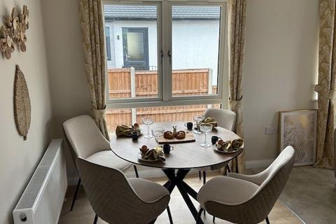 2 bedroom park home for sale, Just arrived and ready to view.