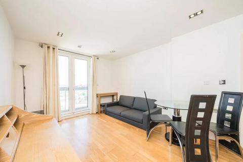 1 bedroom flat to rent, 95 City Tower, 3 Limeharbour, CrossHarbour, South Quay, London, E14 9LS