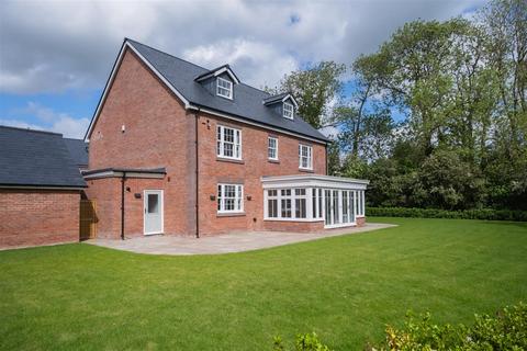 5 bedroom detached house for sale, Millbrook Meadow, Tilney Way, Tattenhall