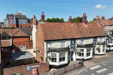 Pub for sale, 3 Queens Rd Fakenham NR21 8BS