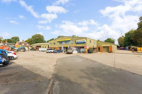 Warehouse for sale, Ardley Rd Middleton Stoney OX25 4AD