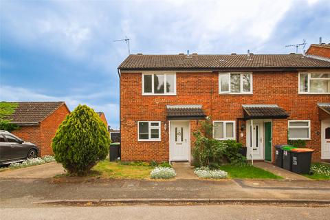 2 bedroom end of terrace house to rent, Gulliver Close, Kempston, Bedford, Bedfordshire, MK42