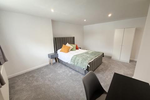 4 bedroom house share to rent, Bolton BL1