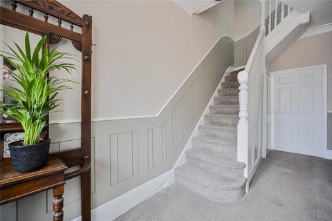 4 bedroom semi-detached house for sale, Maidstone Road, London, N11