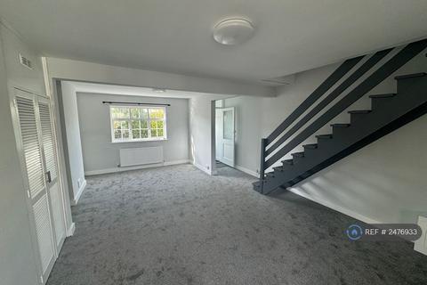 3 bedroom semi-detached house to rent, Bunyan Road, Kempston, Bedford, MK42
