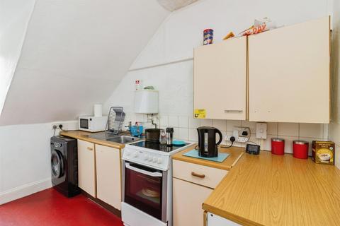 Studio for sale, Courtland Road, Paignton