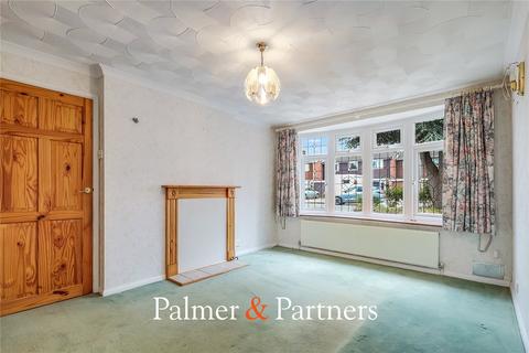 3 bedroom link detached house for sale, Sidmouth Road, Essex CM1