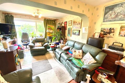 4 bedroom semi-detached house for sale, Borough Way, Herts EN6