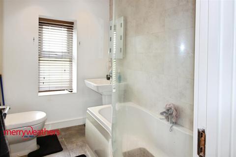 1 bedroom apartment for sale, Moorgate Road, Rotherham