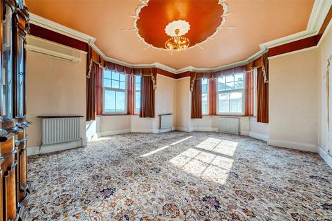7 bedroom detached house for sale, Broomfield Road, Bexleyheath