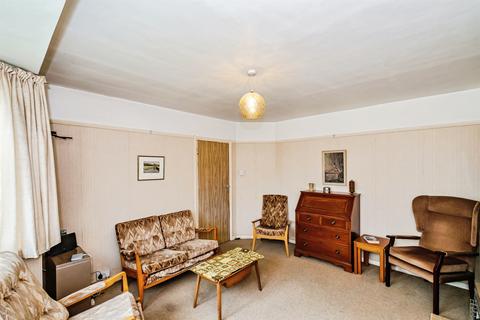 4 bedroom semi-detached house for sale, Bolsover Road, Worthing