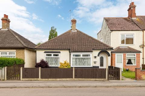 2 bedroom detached bungalow for sale, Blackheath Road, Lowestoft