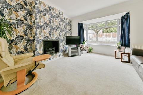 4 bedroom semi-detached house for sale, Wymondley Road, Hitchin