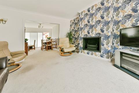 4 bedroom semi-detached house for sale, Wymondley Road, Hitchin