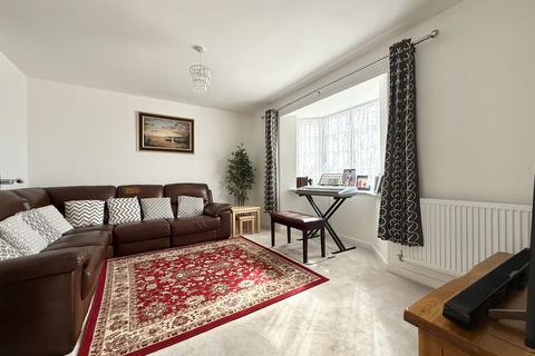 3 bedroom detached house for sale, Nias Avenue, Faringdon, SN7