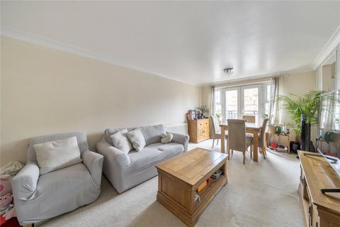 Osier Crescent, London, N10