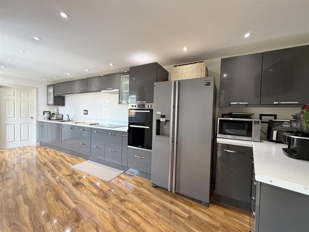 Kitchen, open plan living