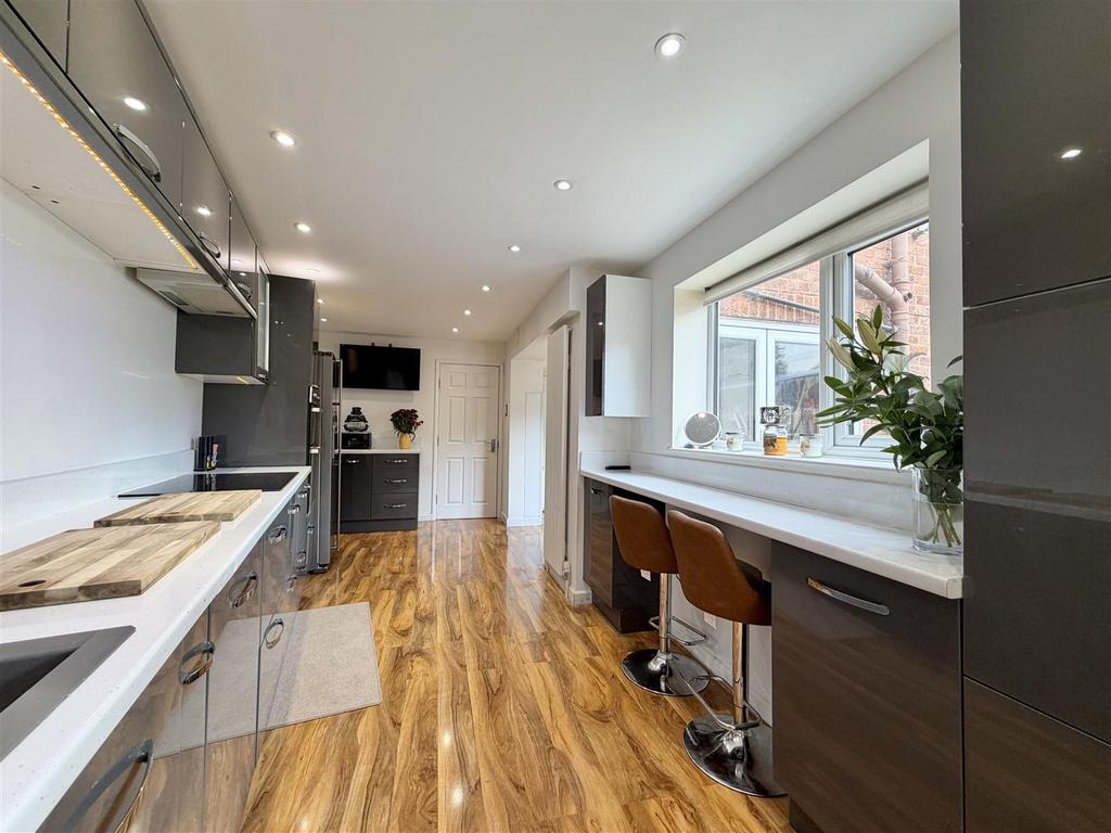 Kitchen, open plan living