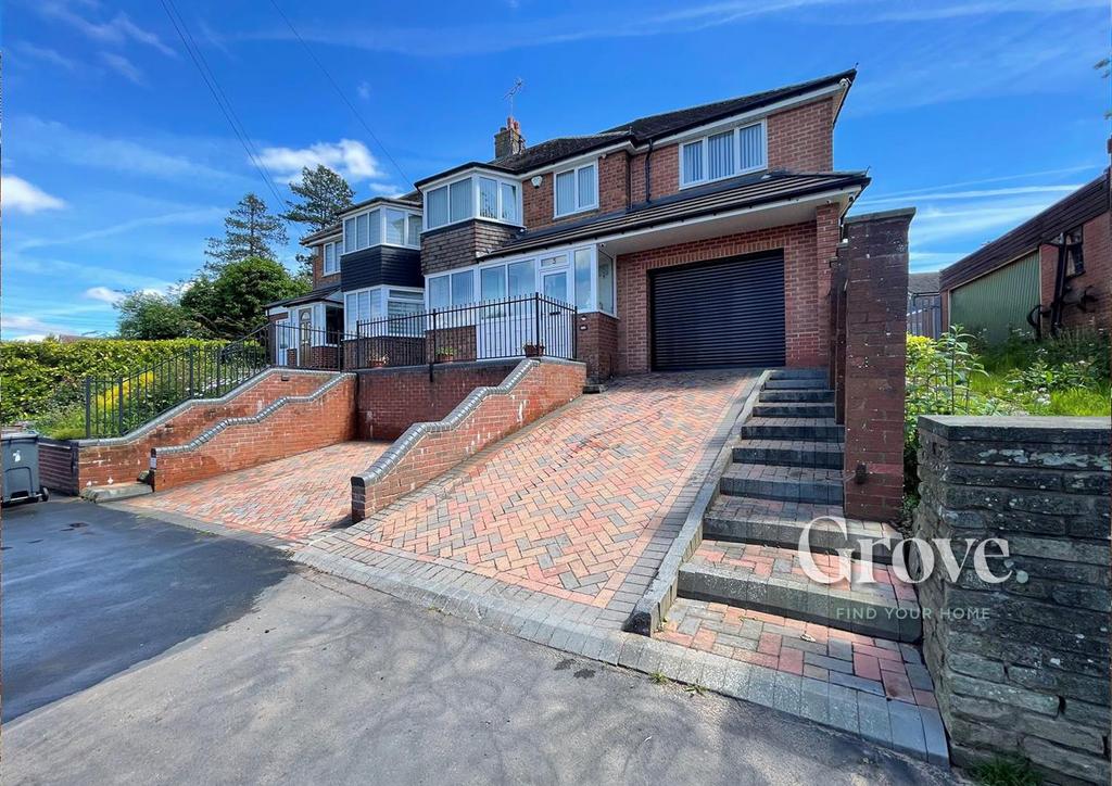House exterior, garage