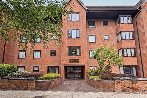 2 bedroom apartment for sale, Aspley Court, Warwick Avenue, Bedford