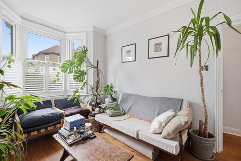 2 bedroom flat for sale, Francis Road, London E10