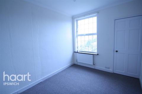 3 bedroom terraced house to rent, Dillwyn Street West, Ipswich