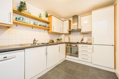 2 bedroom flat for sale, Bridgewater Square, London EC2Y