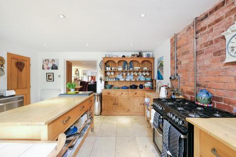 3 bedroom character property for sale, Madley, Hereford, HR2