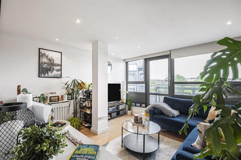 Courtenay House, London SW2