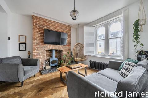2 bedroom apartment for sale, Old Town, Old Town SN1