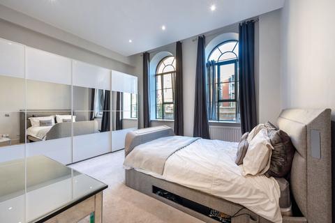 1 bedroom flat for sale, Harrods Village, Barnes, London, SW13