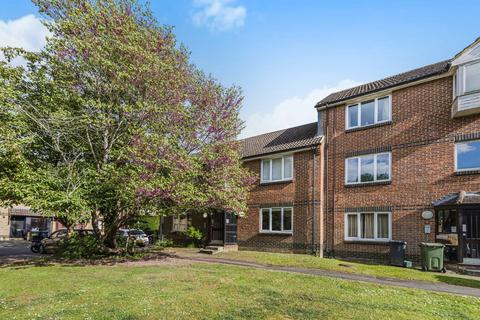 1 bedroom flat for sale, Weybrook Drive, Guildford GU4
