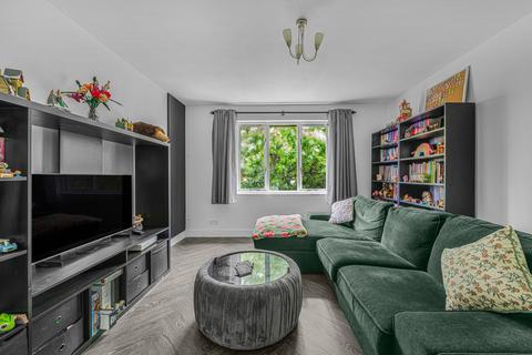 1 bedroom flat for sale, Weybrook Drive, Guildford GU4
