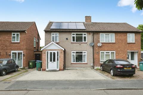 3 bedroom semi-detached house for sale, Combe Road, Watford
