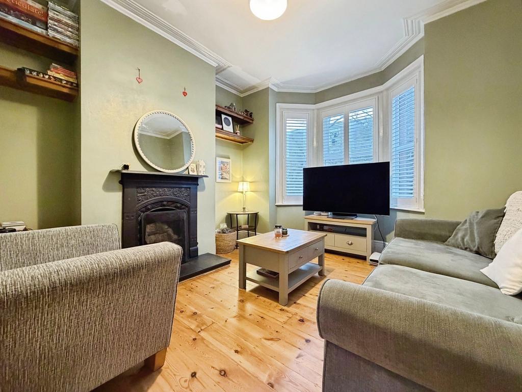 House in Southampton - View 2