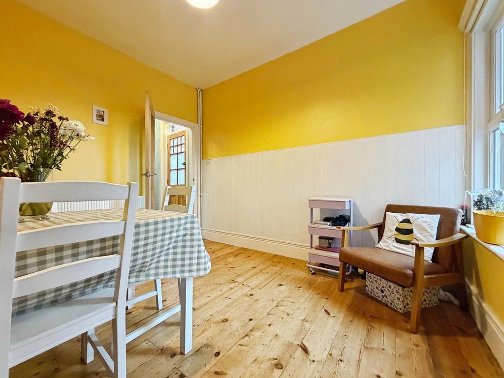 House in Southampton - View 5