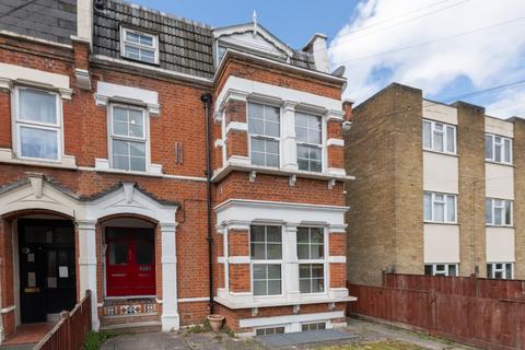 Teesdale Road, London, Leytonstone, E11 1NQ