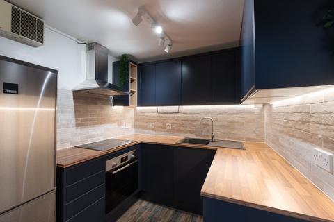 2 bedroom ground floor maisonette for sale, Teesdale Road, London, Leytonstone, E11 1NQ