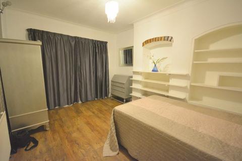 1 bedroom flat to rent, Whitchurch Lane, Edgware HA8