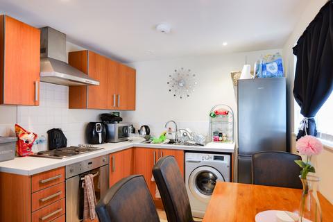 1 bedroom flat for sale, Lakeside Rise, Manchester M9